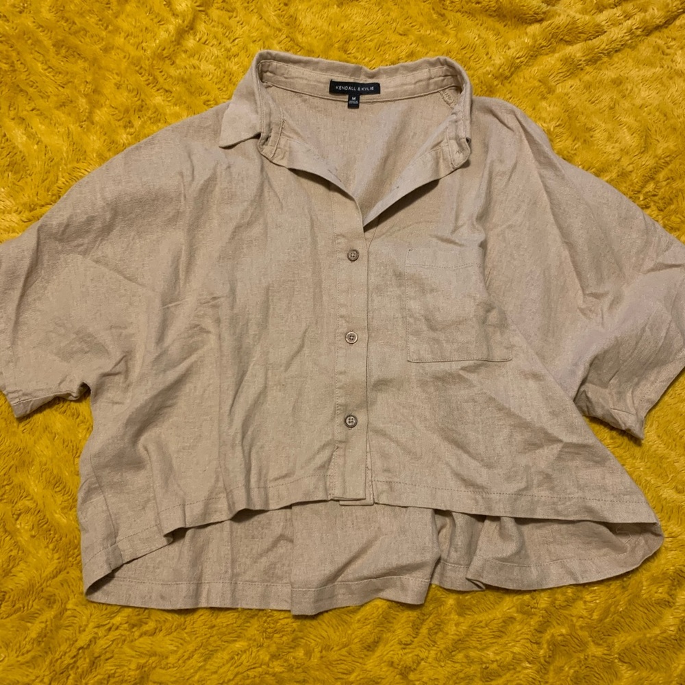 Kendall & Kylie tan button up